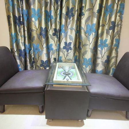 Urmee Hotel Bhuvanesvar Kültér fotó