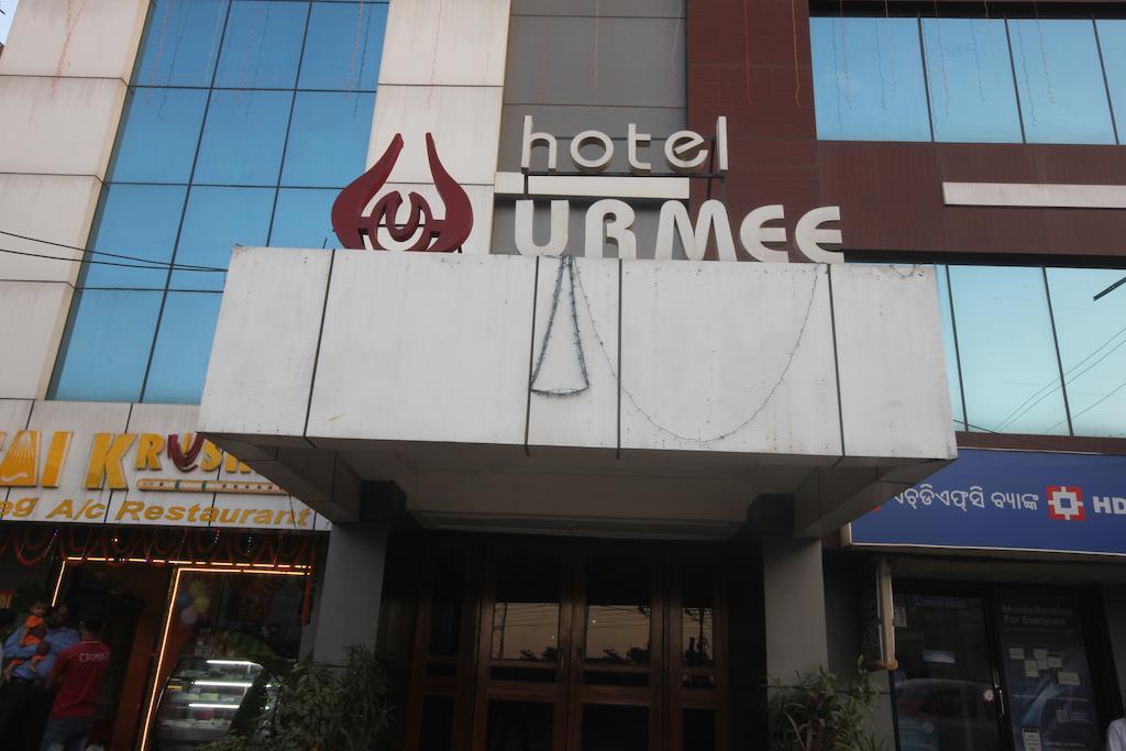 Urmee Hotel Bhuvanesvar Kültér fotó